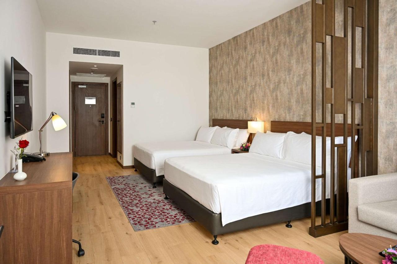 Comfort Hotel Riyadh Olaya Exteriör bild