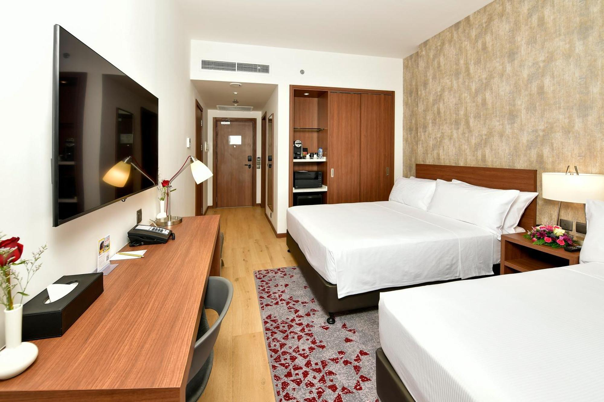 Comfort Hotel Riyadh Olaya Exteriör bild