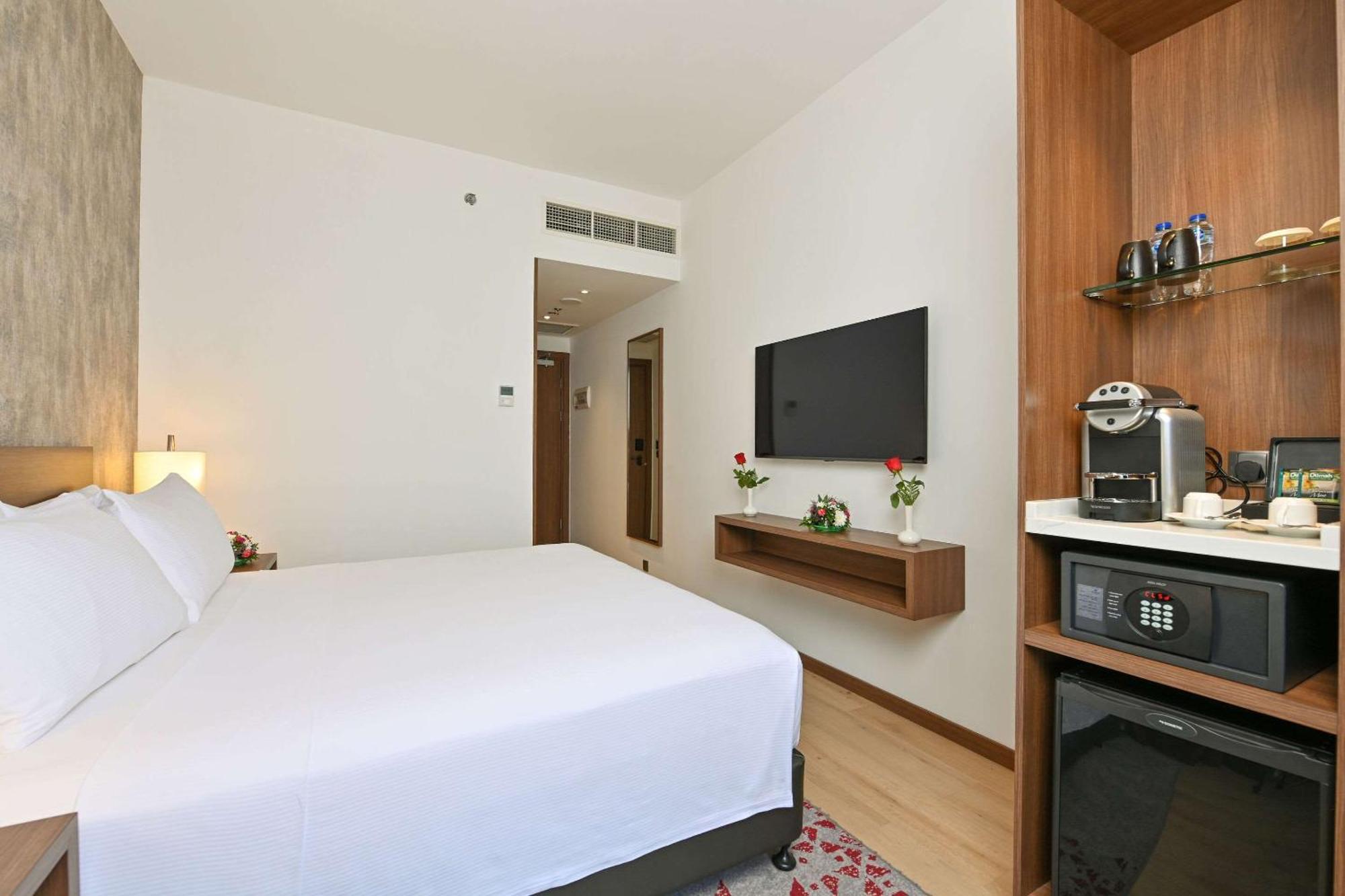 Comfort Hotel Riyadh Olaya Exteriör bild
