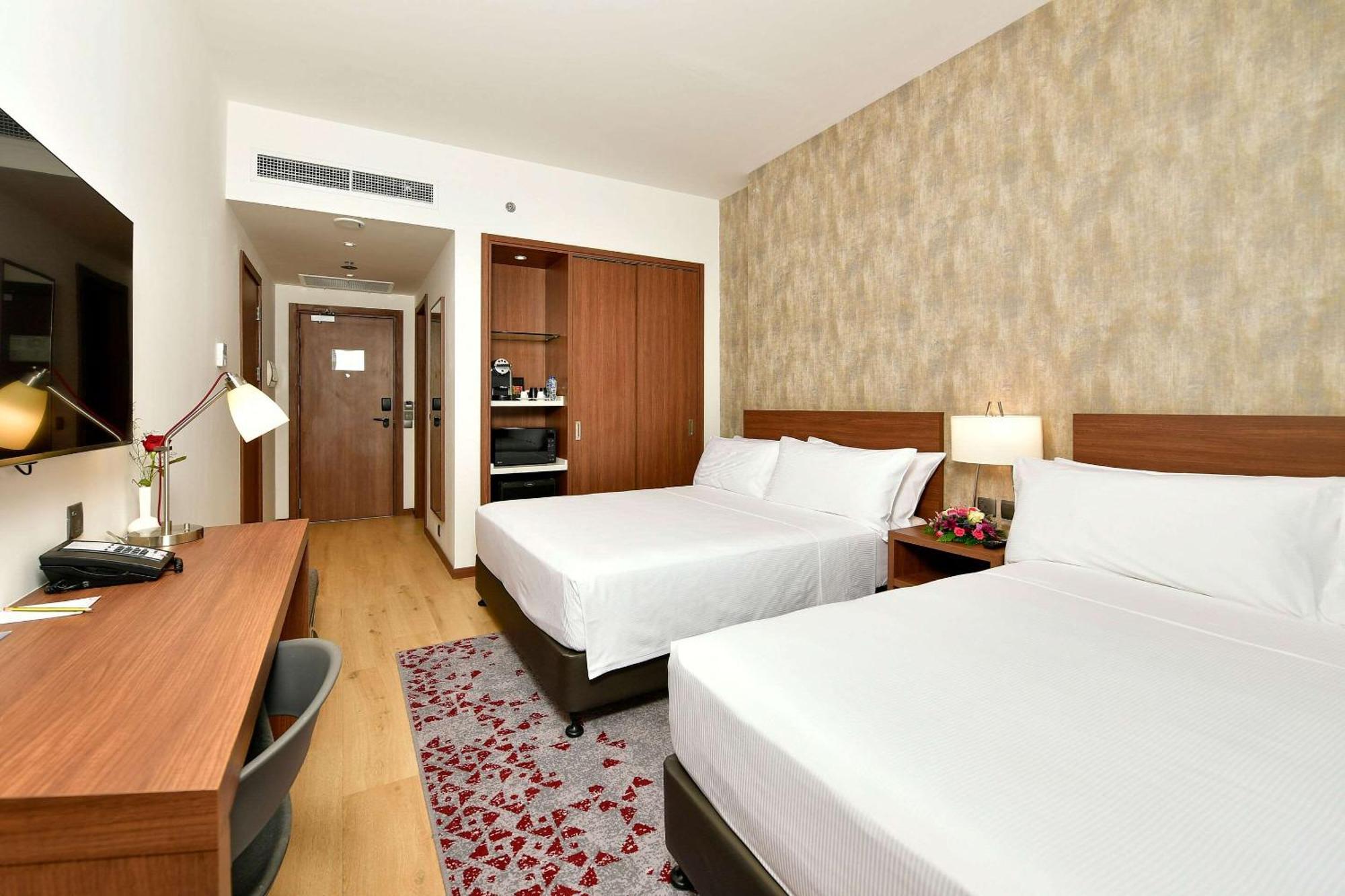 Comfort Hotel Riyadh Olaya Exteriör bild