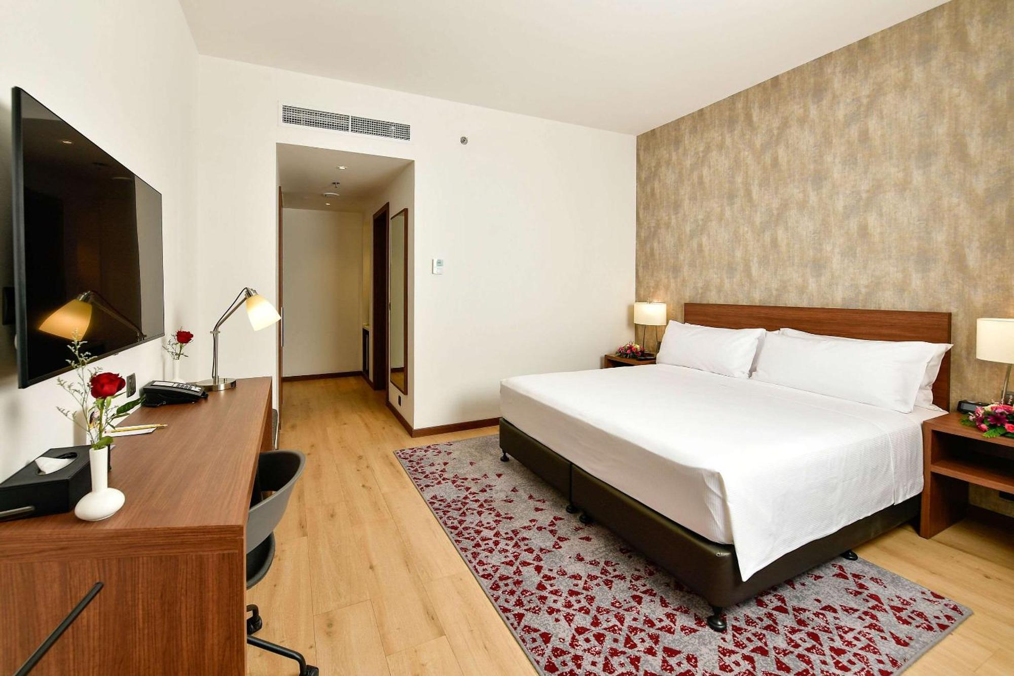 Comfort Hotel Riyadh Olaya Exteriör bild