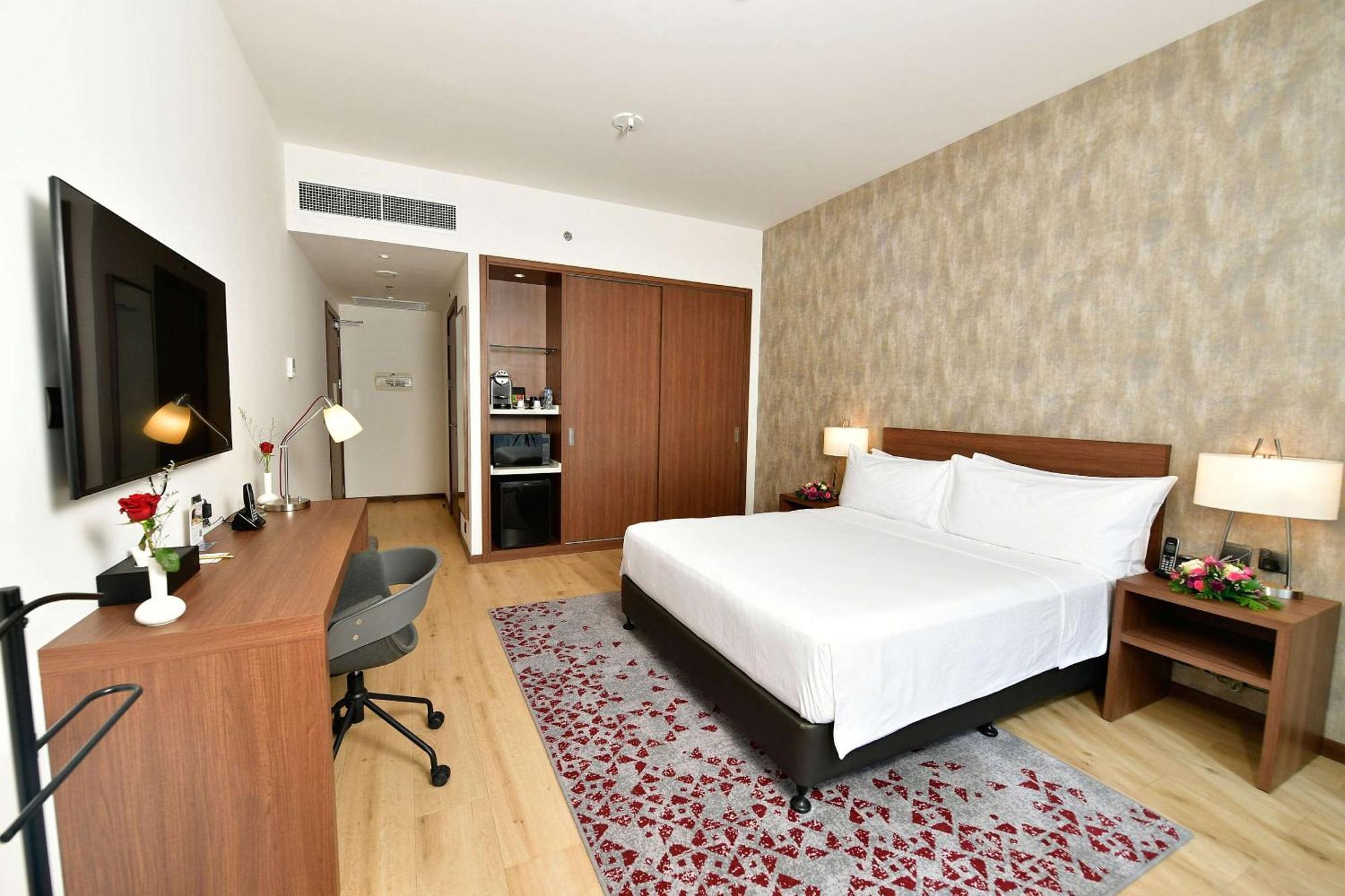 Comfort Hotel Riyadh Olaya Exteriör bild