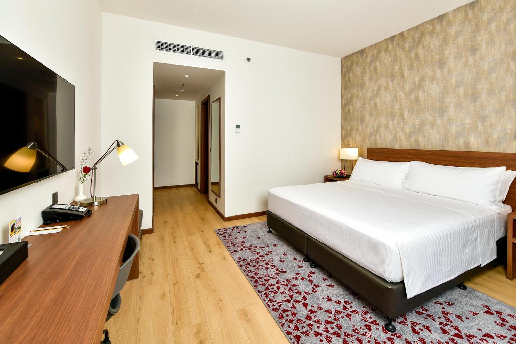 Comfort Hotel Riyadh Olaya Exteriör bild